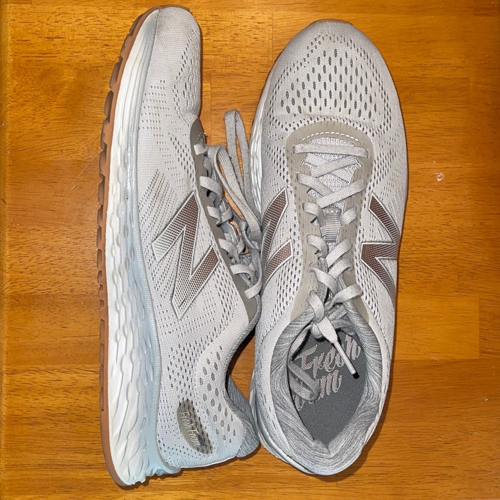 New balance shoes